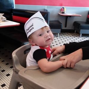 Meet your Posher, Pam